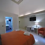 Bed and Breakfast Gatto Bianco House 3*