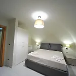 Bed and Breakfast Gatto Bianco House Μπάρι