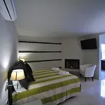Bed and Breakfast Gatto Bianco House 3*