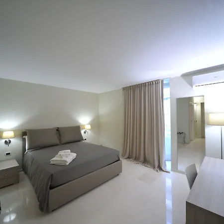Bed & Breakfast Gatto Bianco House 3*