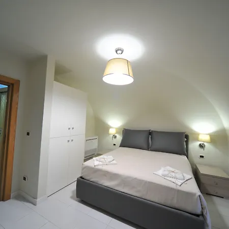 Bed & Breakfast Gatto Bianco House 3*