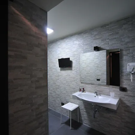 Gatto Bianco House B&B 4*