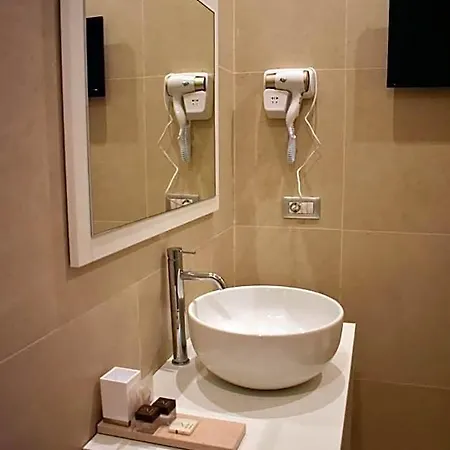 Gatto Bianco House Bed and breakfast 3*