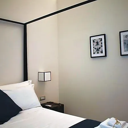 Bed & Breakfast Gatto Bianco House