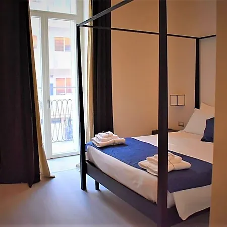 Bed & Breakfast Gatto Bianco House 3*