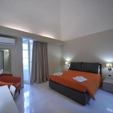 Gatto Bianco House Бари