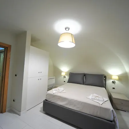 B&B Gatto Bianco House Bari