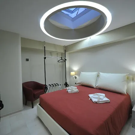 Gatto Bianco House Отель типа 