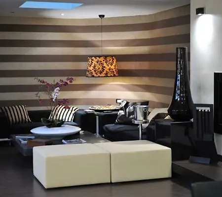 Gatto Bianco House 3* Bari