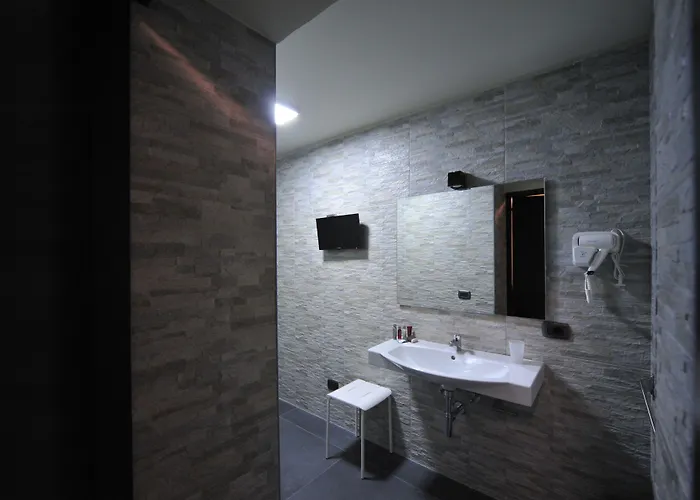 Gatto Bianco House B&B 4*