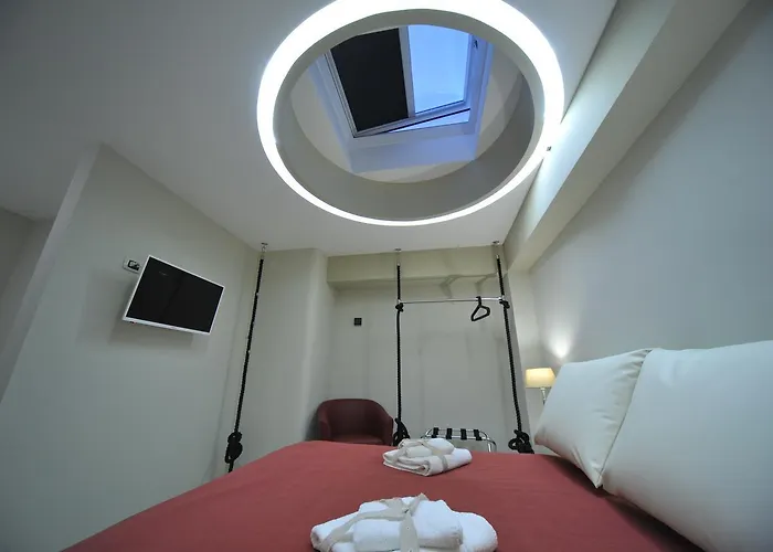 Gatto Bianco House B&B 4*