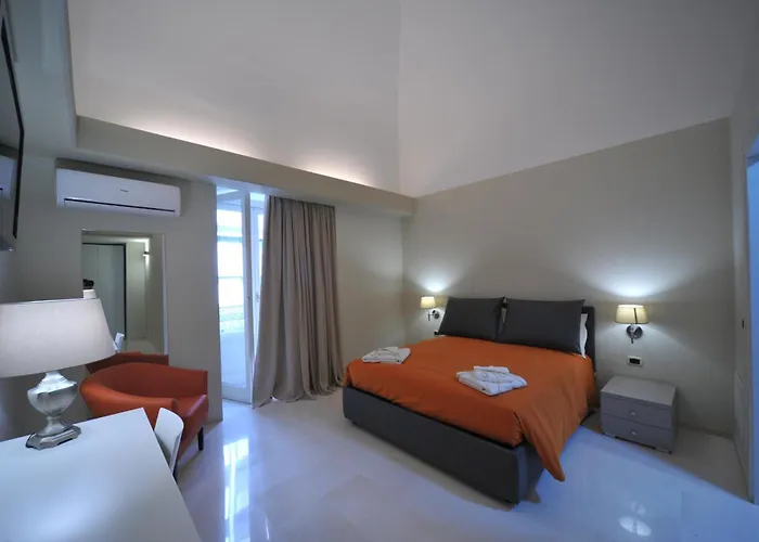 Gatto Bianco House Бари